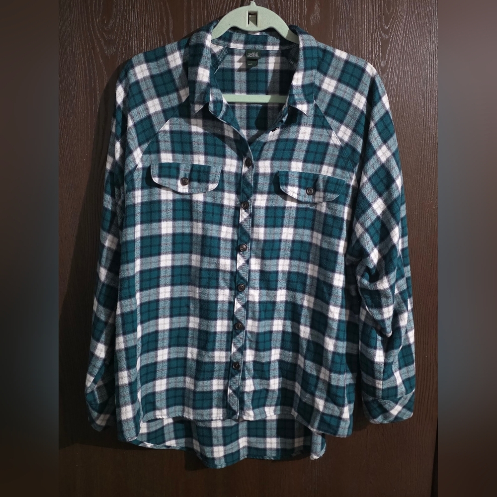 Wild Fable Green Plaid Button Down Shirt